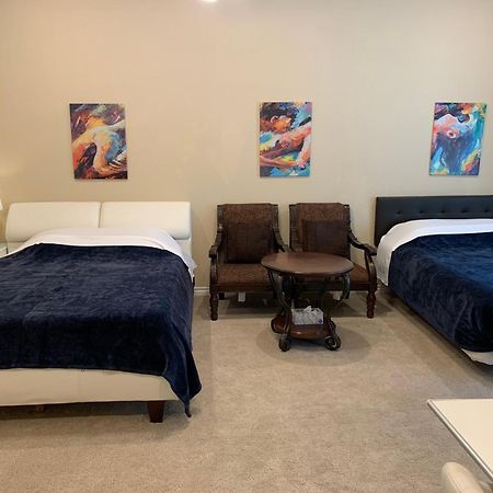 Luxhome Rooms In Mansion 里弗赛德 外观 照片