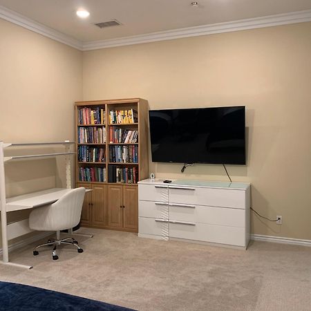 Luxhome Rooms In Mansion 里弗赛德 外观 照片
